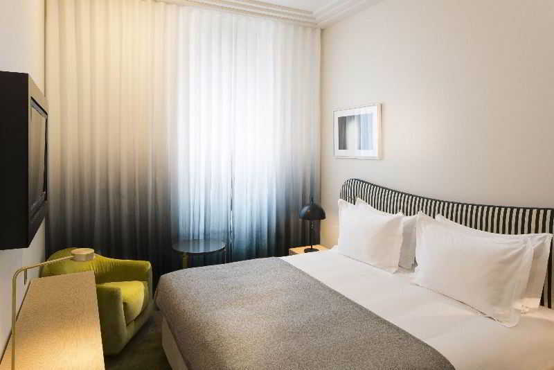 Hotel Le Marianne Paris Exterior foto