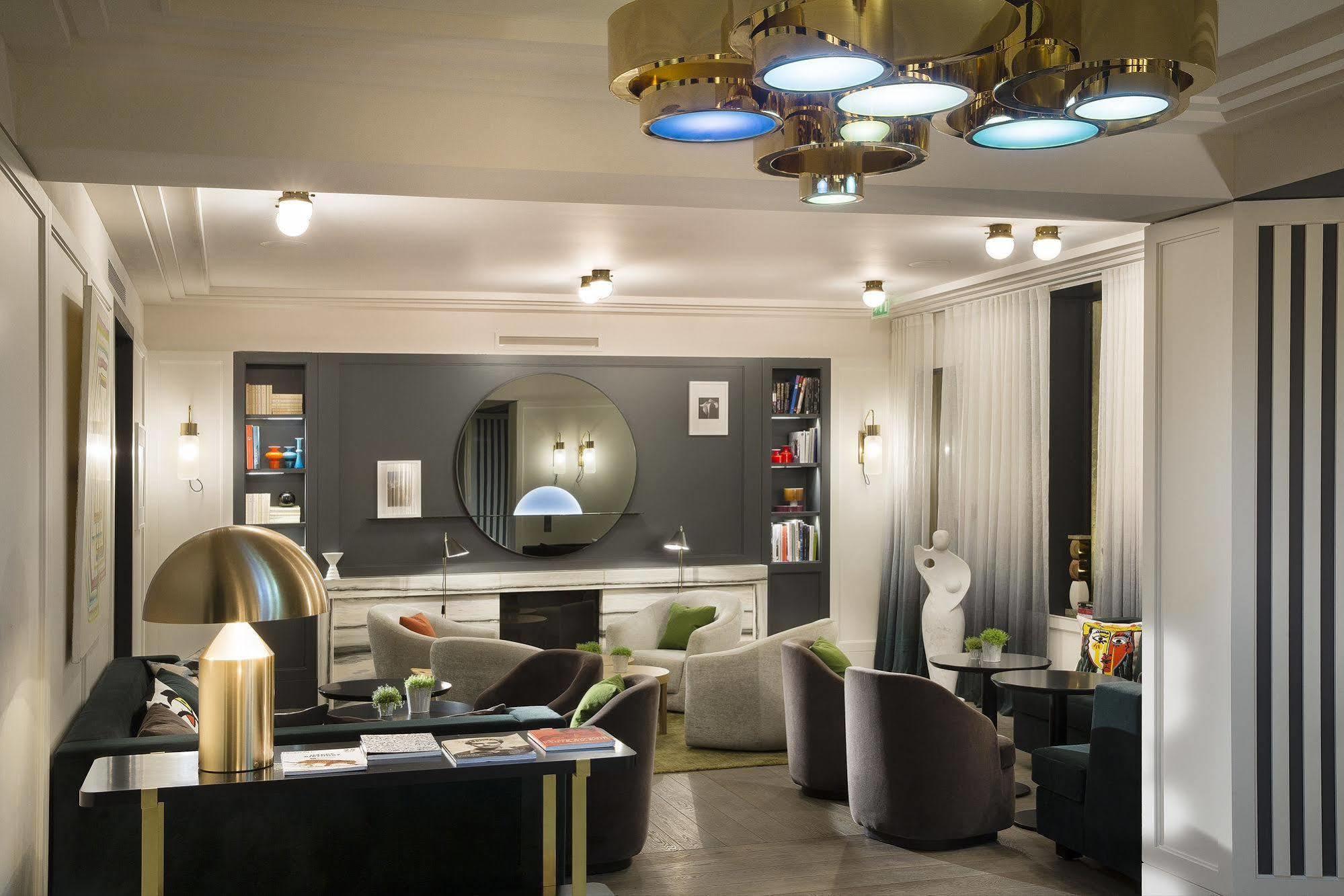 Hotel Le Marianne Paris Exterior foto