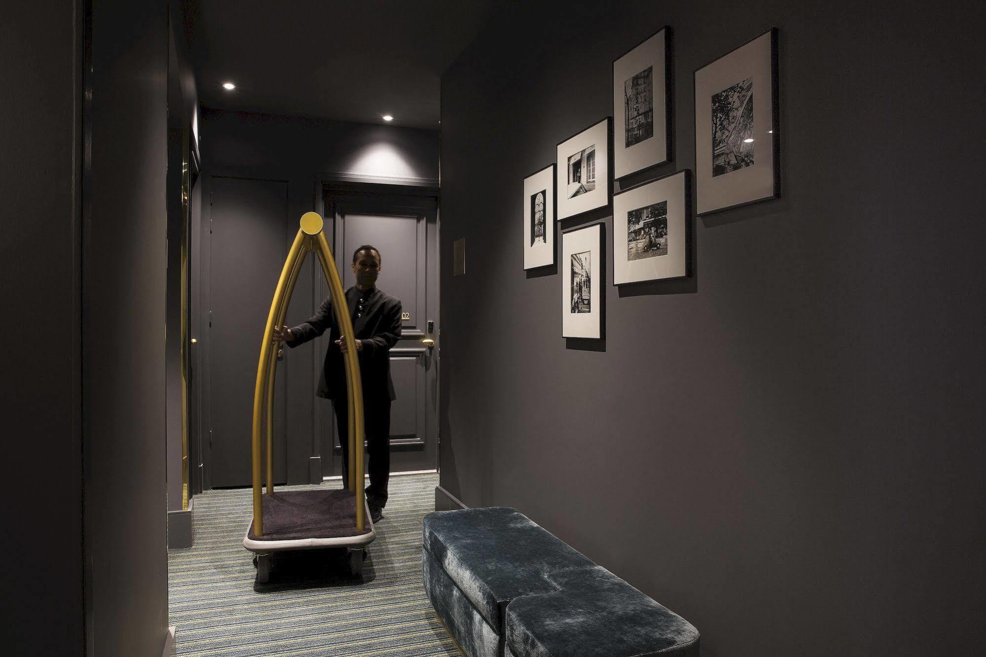 Hotel Le Marianne Paris Exterior foto